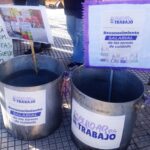 Reclamo de la Rama Socio Comunitaria de la UTEP, frente al Congreso por el impacto del DNU N° 70 y la Ley Bases (17/5/24). Foto: C. Stefanetti.